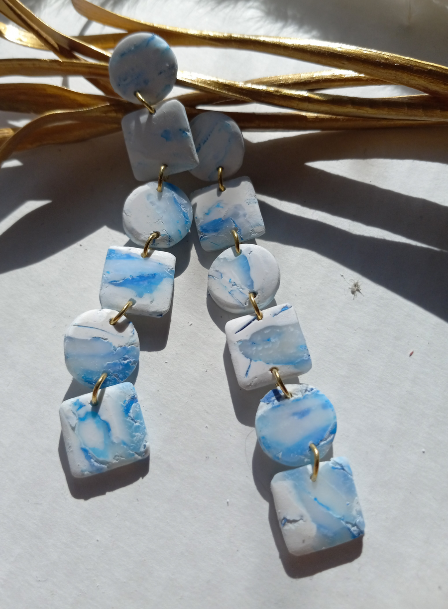 Boucles Thea bleu et blanc par Studio 2255