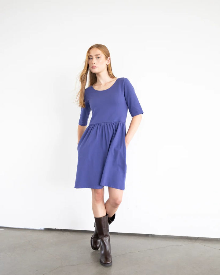 Robe Smith violet par Eve Lavoie