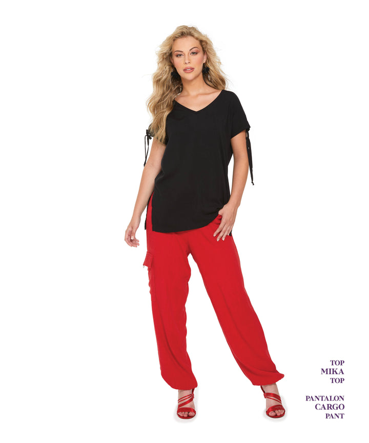 Pantalon Cargo rouge par Luc Fontaine