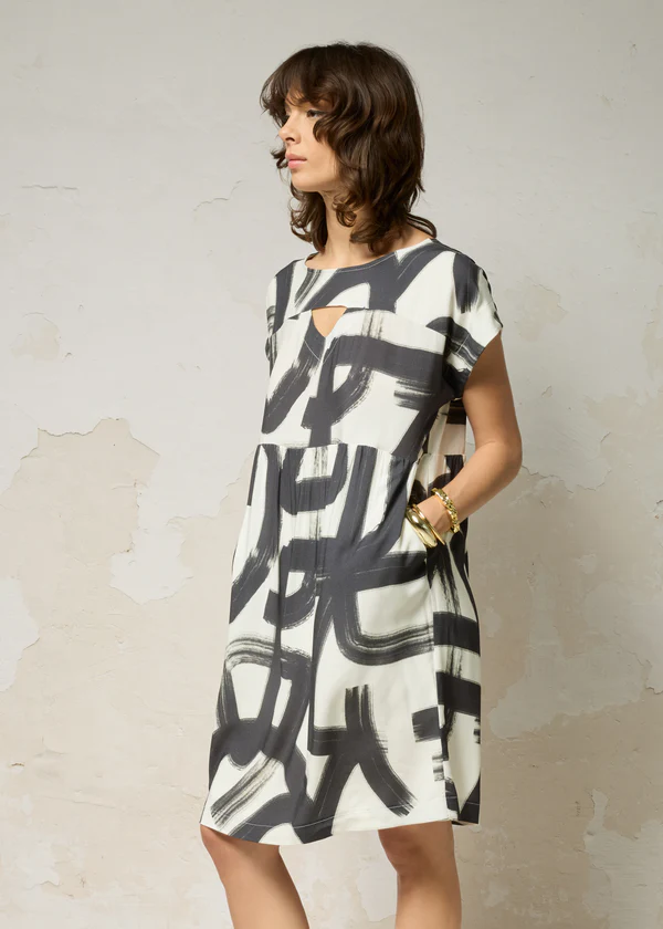Robe psyché black shodo de Cokluch