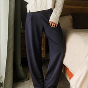 Pantalon à plis Scuba noir de Louve