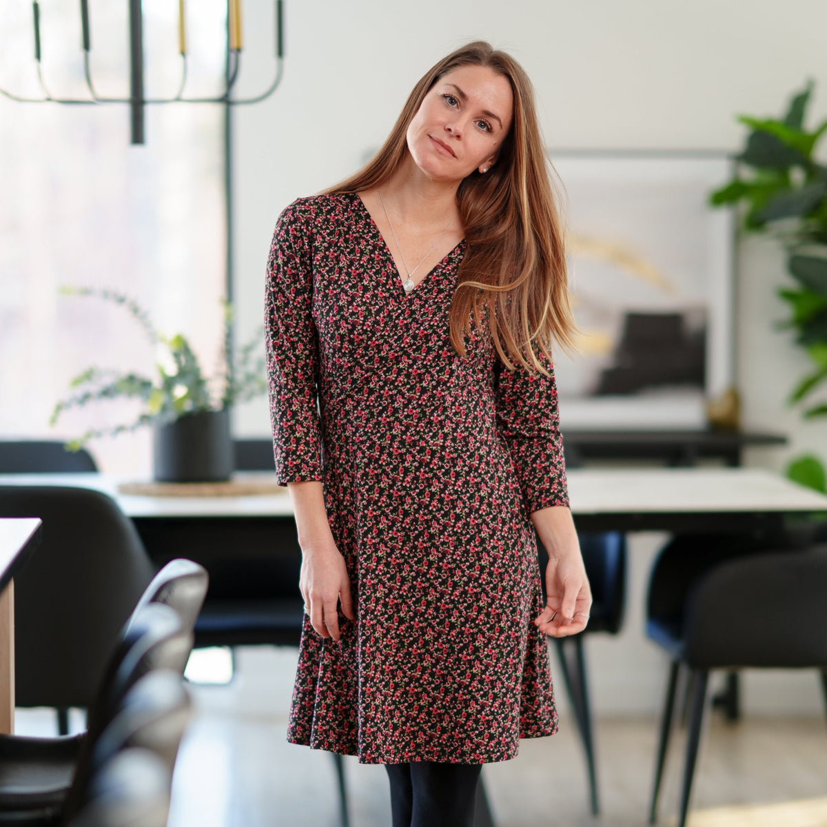 Robe Mattawin fleurs rouge de Rien ne se perd tout se crée