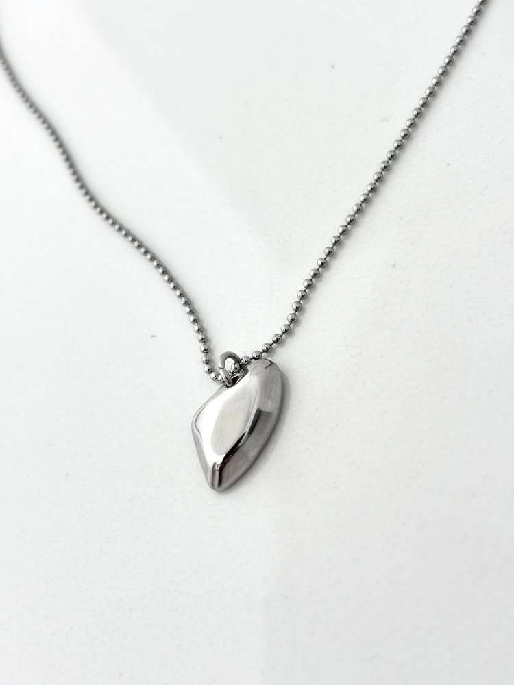 Collier Ross de Tokade