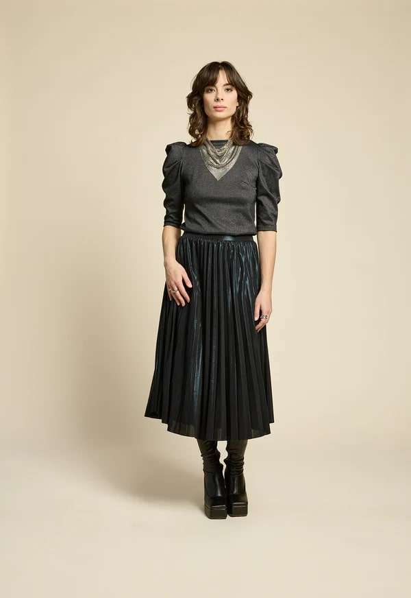 Chandail Insomnie facette noir de Cokluch