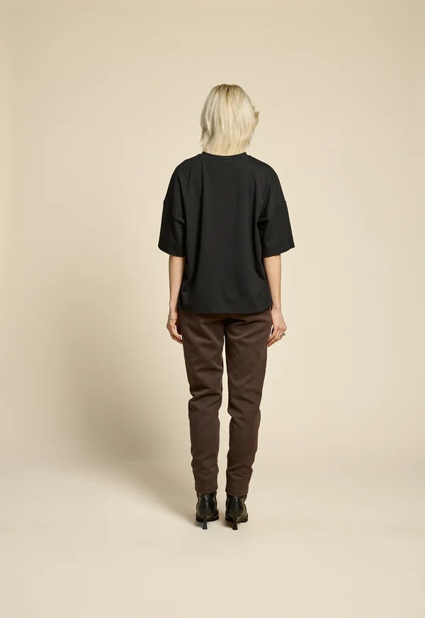 Haut the look noir de Cokluch