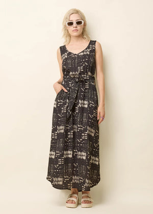 Robe Bella ink noir de Cokluch