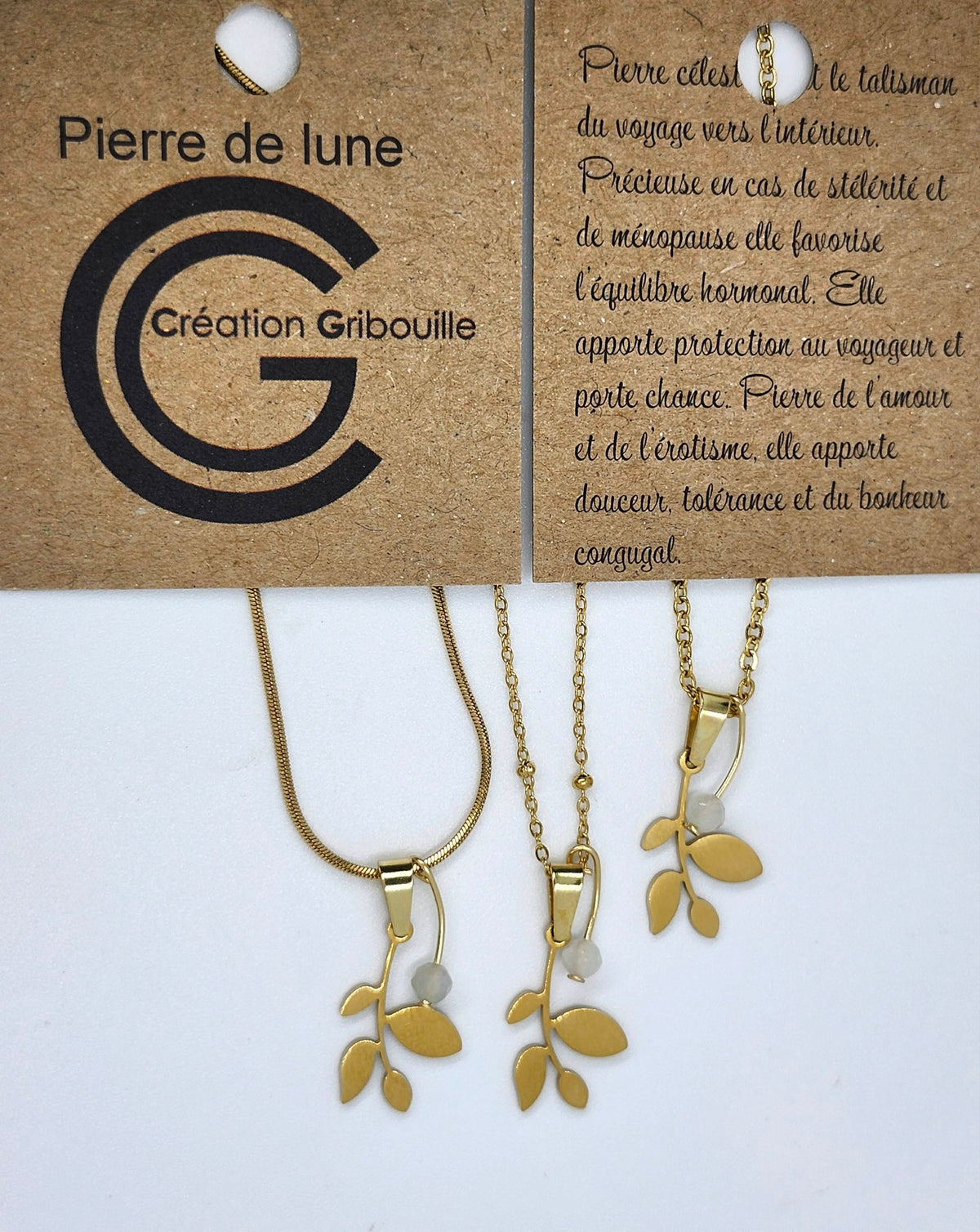 Collier doré pierre de lune #716 de Gribouille