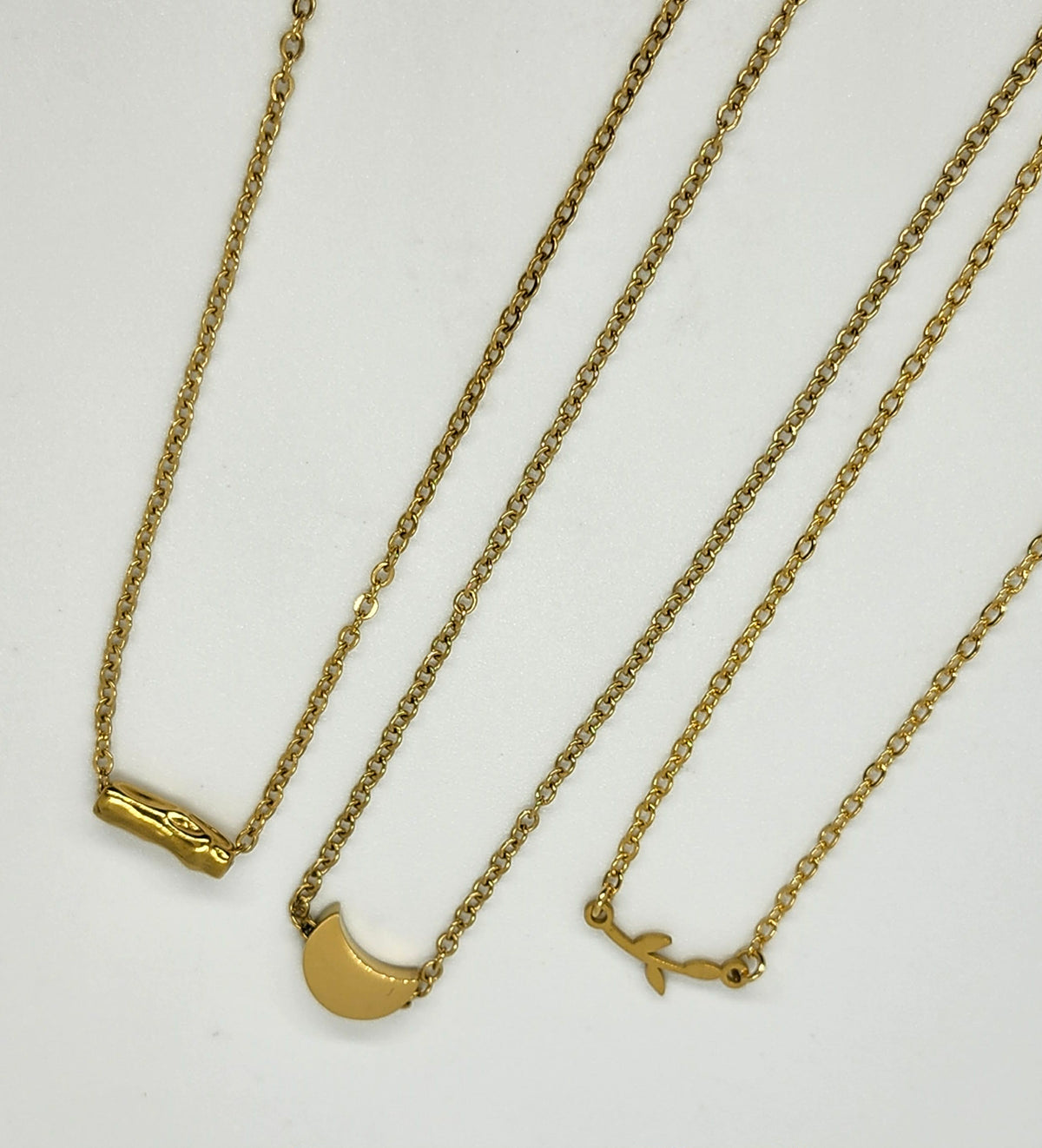 Collier  doré #752 de Gribouille