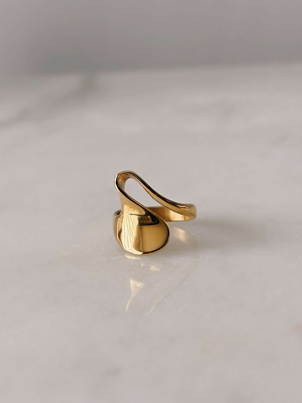 Bague Esther dorée de Tokade