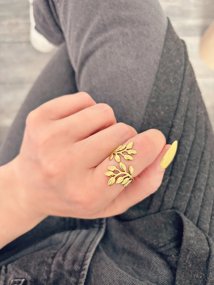 Bague Geny dorée de Tokade