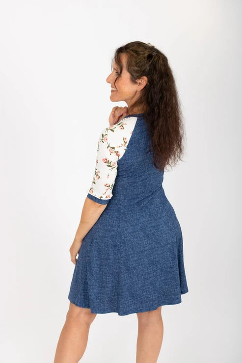 Robe Raphaëlle noire ou bleue de Infime