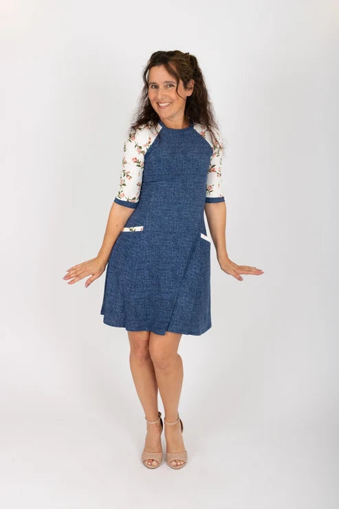 Robe Raphaëlle noire ou bleue de Infime