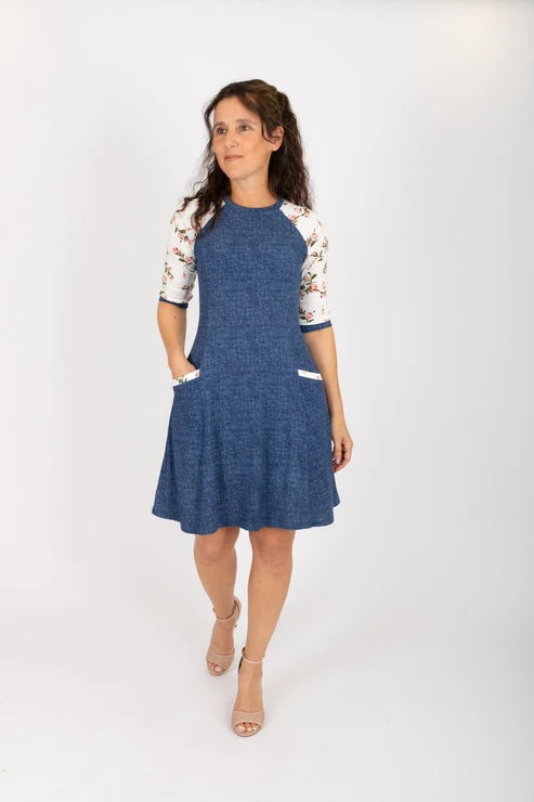 Robe Raphaëlle noire ou bleue de Infime