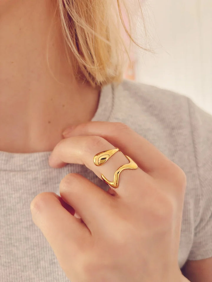 Bague Kila dorée de Tokade