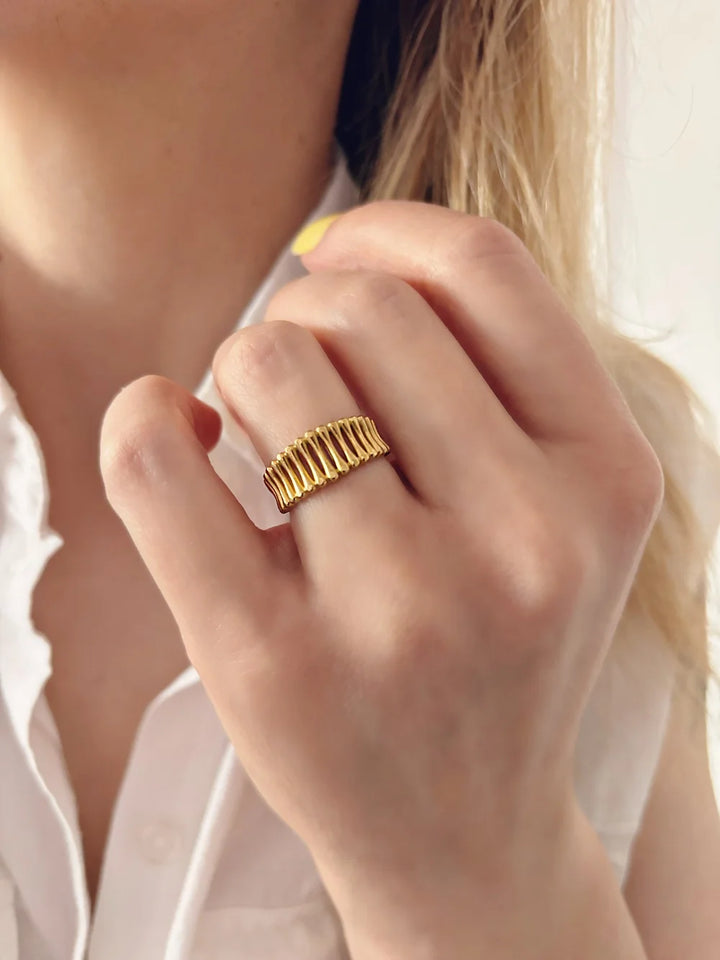 Bague Ninon dorée de Tokade