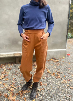 Pantalon Nyssa terracota Kazak