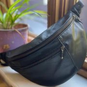 Sac Pinacle Banane rouge Carmin tout cuir de Kazak