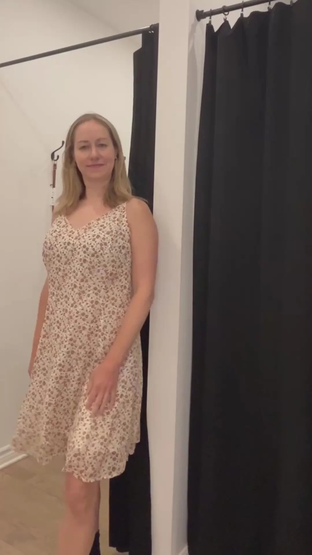 Robe souffle léger brun et crème par Cherry Bobin