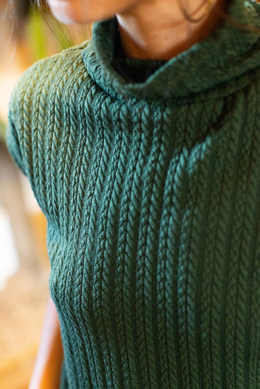 Haut torsadé vert de Louve
