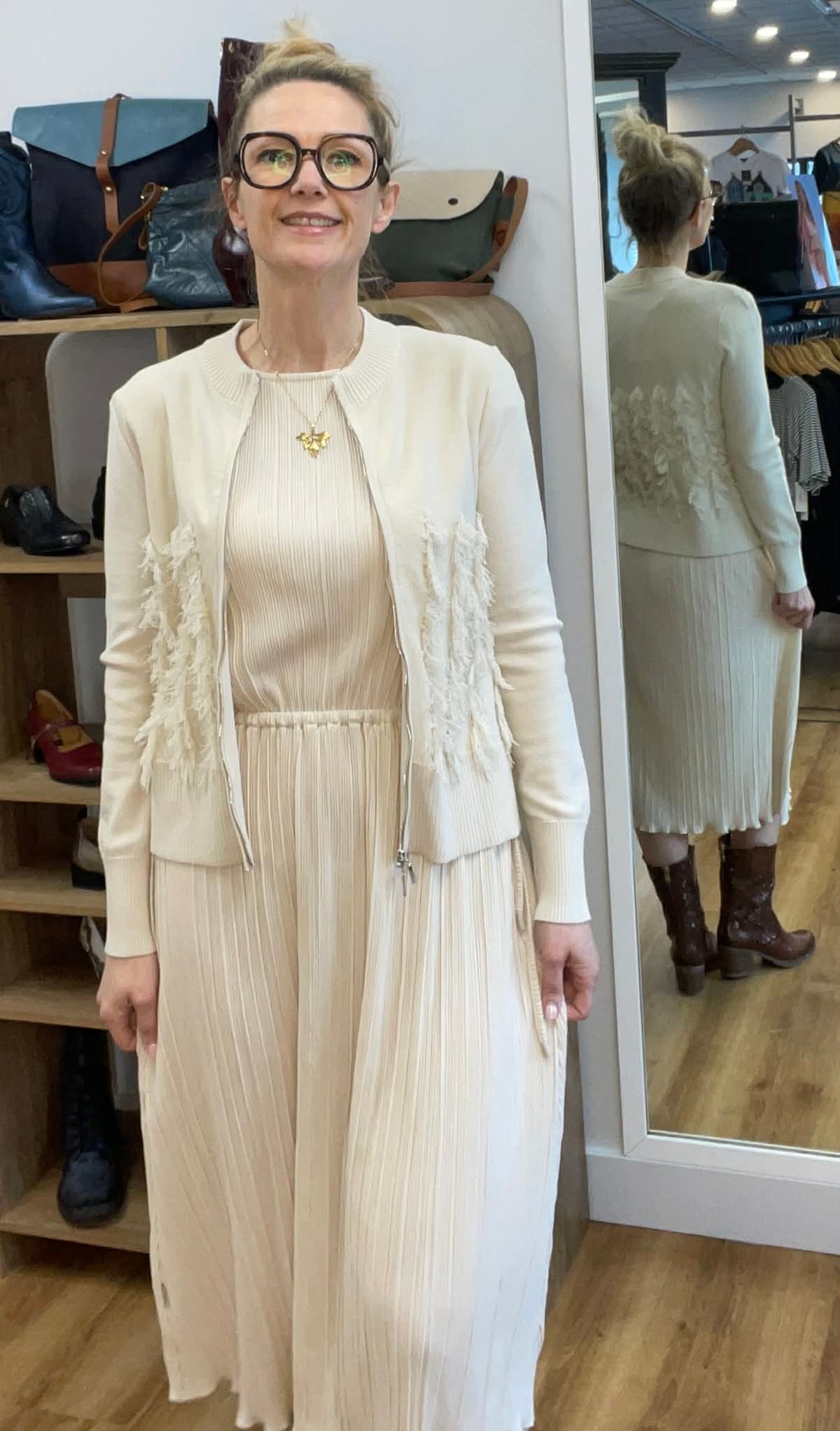 Cardigan franges beige de WNT