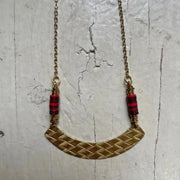 Collier Wichita rouge bordeaux de Kazak
