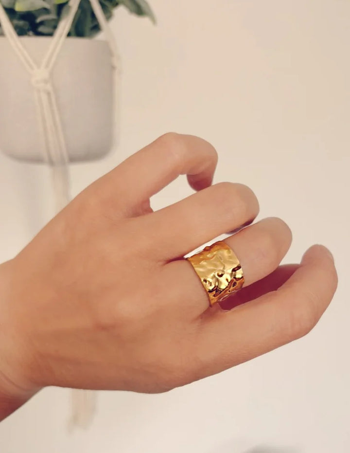 Bague Yma dorée de Tokade