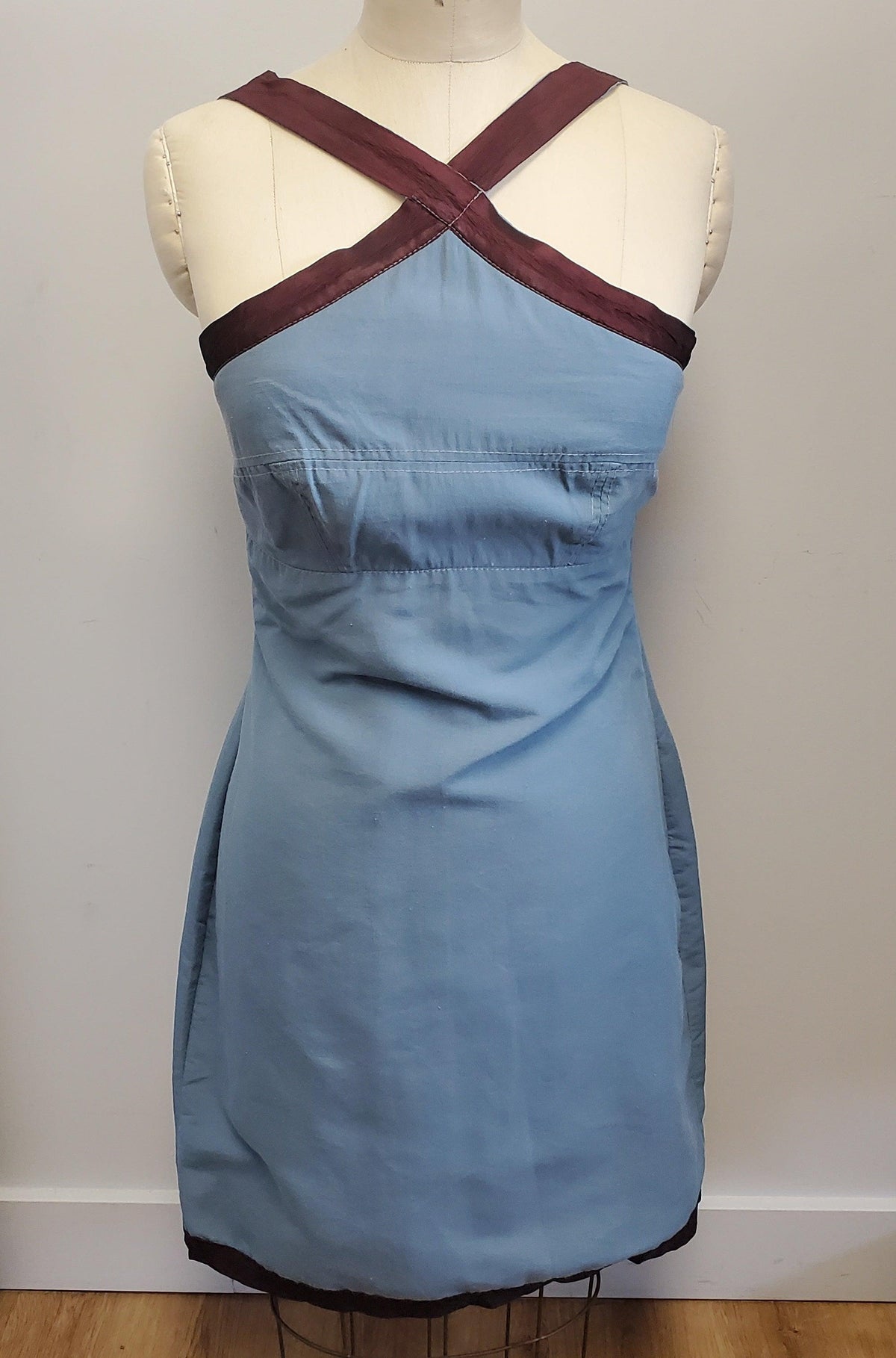 Robe croisée bleue small par Myco Anna