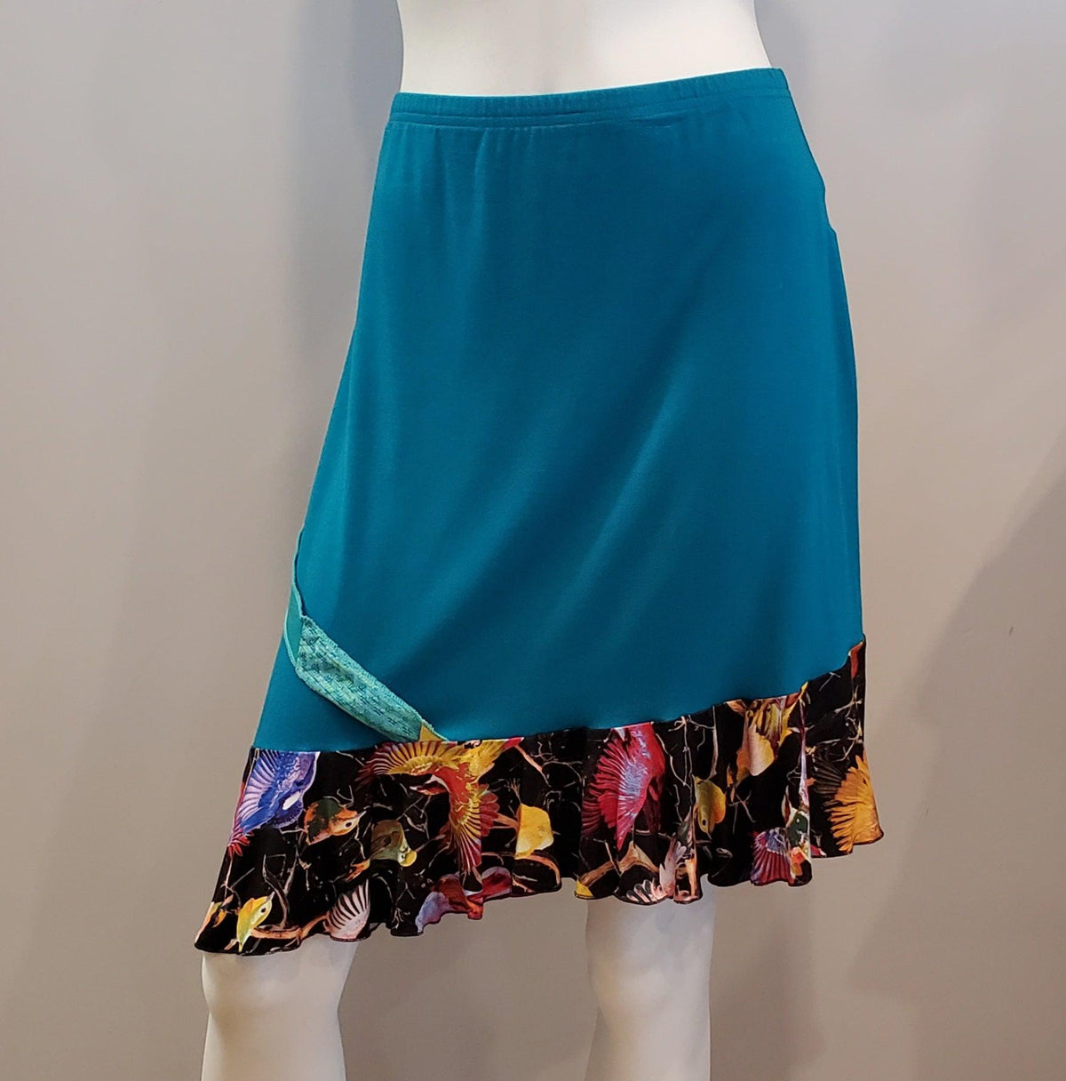 Jupe turquoise oiseaux medium par Myco Anna